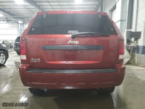 2007 Jeep Grand Cherokee Laredo with VIN 1J8GR48K27C687033, listed as a Copart auction lot 52401165 with 135,146 mi miles and Salvage Title. Bid and sale history available at carsss.com. Image 6.