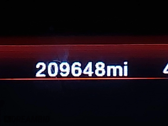 2012 Dodge Charger SXT with VIN 2C3CDXHG5CH132185, listed as a IAAI auction lot 41436027 with 209,648 mi miles. Bid and sale history available at carsss.com. Image 15.