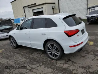 2015 Audi SQ5 Premium Plus with VIN WA1CGAFP3FA052108, listed as a Copart auction lot 81461554 with 70,470 mi miles and Salvage Title. Bid and sale history available at carsss.com. Image 2.