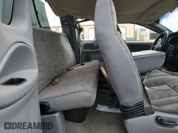 1998 Dodge 2500 with VIN 1B7KF2369WJ237365, listed as a Copart auction lot 46075325 with 139,724 mi miles and Salvage Title. Bid and sale history available at DreamBid. Image 10.
