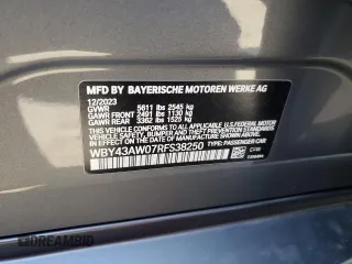 2024 BMW i4 eDrive35 z VIN WBY43AW07RFS38250, wystawiony jako Copart lot #52638435 z przebiegiem 11 567 mil mil oraz Szkody całkowita. Historia ofert i sprzedaży dostępna na DreamBid. Obrazek 12.