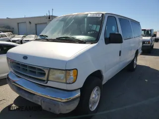 1999 Ford Econoline Wagon XL z VIN 1FBSS31SXXHB17170, wystawiony jako Copart lot #70482974 z przebiegiem 86 575 mil mil oraz Tytuł czysty. Historia ofert i sprzedaży dostępna na DreamBid. Obrazek 1.