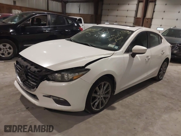 2018 Mazda 3 Touring z VIN 3MZBN1V32JM188650, wystawiony jako IAAI lot #41428819 z przebiegiem 225 611 mil mil oraz . Historia ofert i sprzedaży dostępna na DreamBid. Obrazek 2.