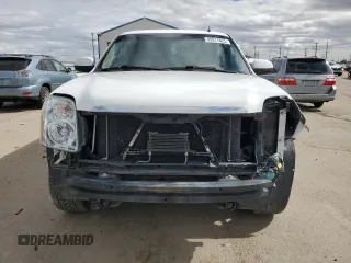 2011 GMC Yukon Denali with VIN 1GKS2EEF9BR257982, listed as a Copart auction lot 49911625 with 200,446 mi miles and Salvage Title. Bid and sale history available at carsss.com. Image 5.