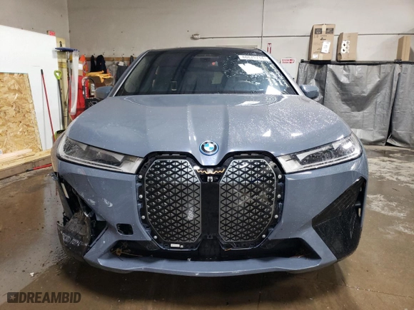 2023 BMW iX xDrive50 with VIN WB523CF00PCM96494, listed as a Copart auction lot 48879714 with 6,362 mi miles. Bid and sale history available at carsss.com. Image 5.