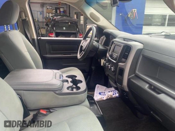 2016 Ram 1500 Tradesman z VIN 1C6RR7KT0GS103504, wystawiony jako Copart lot #58490245 z przebiegiem 145 516 mil mil oraz Czysty tytuł • Clean title. Historia ofert i sprzedaży dostępna na DreamBid. Obrazek 5.