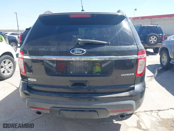 2013 Ford Explorer XLT with VIN 1FM5K7D86DGA30119, listed as a IAAI auction lot 41832191 with 177,217 mi miles. Bid and sale history available at carsss.com. Image 17.