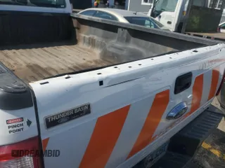 2015 Ford F-250 Lariat с VIN 1FT7W2B68FED12248, выставлен на аукционе IAAI как лот 42568032 с пробегом 301 100 миль миль и . История ставок и продаж доступна на DreamBid. Изображение 18.