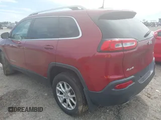 2017 Jeep Cherokee Latitude with VIN 1C4PJMCS6HW609781, listed as a IAAI auction lot 42330110 with 145,111 mi miles and . Bid and sale history available at DreamBid. Image 3.