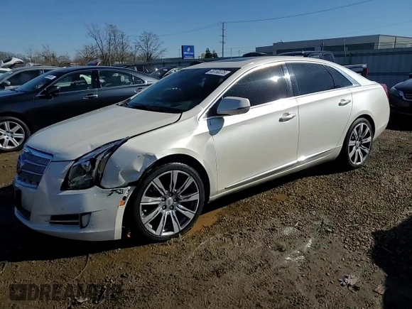 2013 Cadillac XTS Platinum z VIN 2G61V5S33D9235209, wystawiony jako Copart lot #46158375 z przebiegiem 178 848 mil mil oraz Szkody całkowita. Historia ofert i sprzedaży dostępna na DreamBid. Obrazek 13.