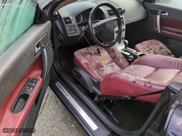 2012 Volvo C70 T5 with VIN YV1672MC4CJ130748, listed as a Copart auction lot 74681254 with 44,060 mi miles and Non Repairable. Bid and sale history available at carsss.com. Image 8.