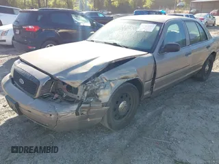 2006 Ford Police Interceptor с VIN 2FAFP71W36X107870, выставлен на аукционе IAAI как лот 42061587 с пробегом Не указан миль и . История ставок и продаж доступна на DreamBid. Изображение 6.