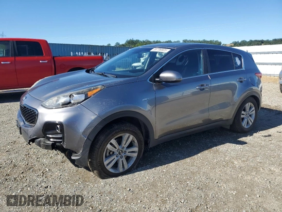 2017 Kia Sportage LX z VIN KNDPMCACXH7068094, wystawiony jako Copart lot #56706805 z przebiegiem 119 304 mil mil oraz Szkoda całkowita • Salvage title. Historia ofert i sprzedaży dostępna na DreamBid. Obrazek 1.