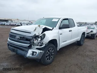 2015 Toyota Tundra 2WD Truck SR5 with VIN 5TFRY5F12FX188601, listed as a IAAI auction lot 41799087 with 20,086 mi miles. Bid and sale history available at carsss.com. Image 17.