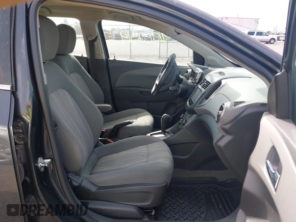 2016 Chevrolet Sonic LT with VIN 1G1JC6SH1G4168081, listed as a IAAI auction lot 41902514 with 82,543 mi miles. Bid and sale history available at carsss.com. Image 5.