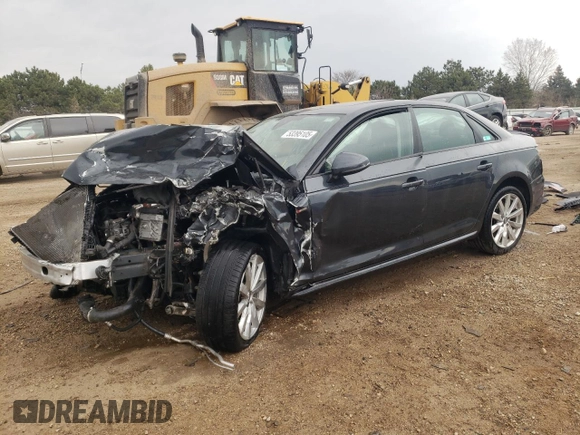 2018 Audi A4 Premium z VIN WAUDNAF46JA193136, wystawiony jako Copart lot #53395105 z przebiegiem Nie podano mil oraz Szkoda całkowita • Salvage title. Historia ofert i sprzedaży dostępna na DreamBid. Obrazek 1.