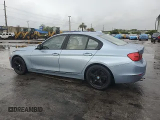 2014 BMW 3 Series 320i z VIN WBA3B1C59EK131120, wystawiony jako Copart lot #59493555 z przebiegiem 136 534 mil mil oraz Czysty tytuł • Clean title. Historia ofert i sprzedaży dostępna na DreamBid. Obrazek 2.