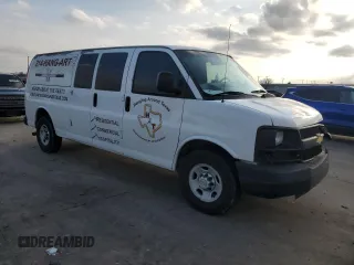 2012 Chevrolet Express Cargo Van with VIN 1GCWGGCA4C1134267, listed as a Copart auction lot 43933135 with 199,207 mi miles and Salvage Title. Bid and sale history available at carsss.com. Image 4.