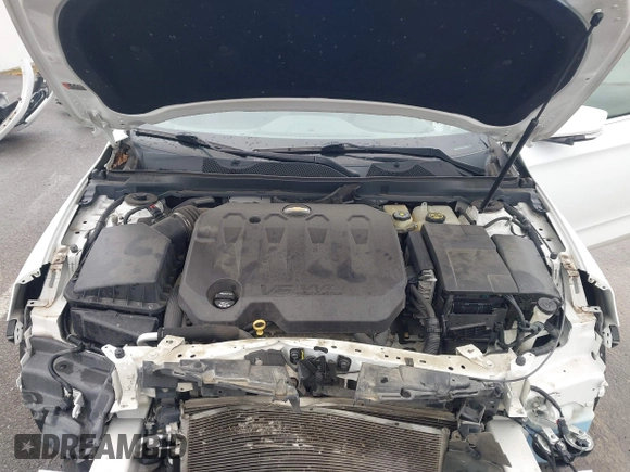 2018 Chevrolet Impala LT z VIN 2G1105S36J9116229, wystawiony jako IAAI lot #41112687 z przebiegiem 135 055 mil mil oraz . Historia ofert i sprzedaży dostępna na DreamBid. Obrazek 10.