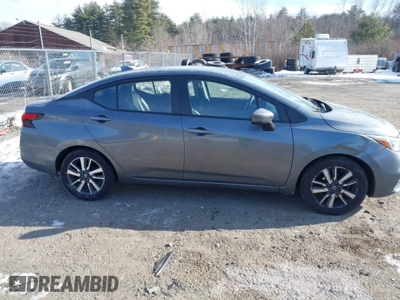 2021 Nissan Versa SV z VIN 3N1CN8EV9ML886249, wystawiony jako IAAI lot #41340890 z przebiegiem 85 931 mil mil oraz . Historia ofert i sprzedaży dostępna na DreamBid. Obrazek 13.