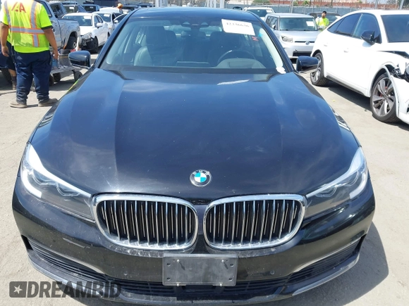 2019 BMW 7 Series 740i с VIN WBA7E2C56KB216989, выставлен на аукционе IAAI как лот 42336636 с пробегом 113 644 миль миль и . История ставок и продаж доступна на DreamBid. Изображение 12.