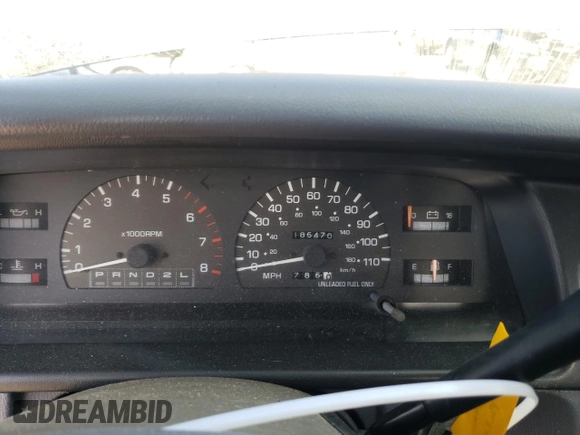 1997 Toyota T100 SR5 with VIN JT4UN24D8V0043620, listed as a Copart auction lot 86747534 with 185,470 mi miles and Salvage Title. Bid and sale history available at DreamBid. Image 9.