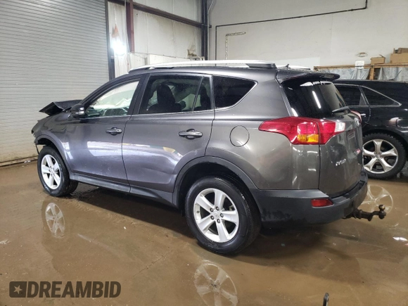 2014 Toyota RAV4 XLE with VIN 2T3RFREV1EW196953, listed as a Copart auction lot 46831595 with 0 mi miles and Salvage Title. Bid and sale history available at carsss.com. Image 2.