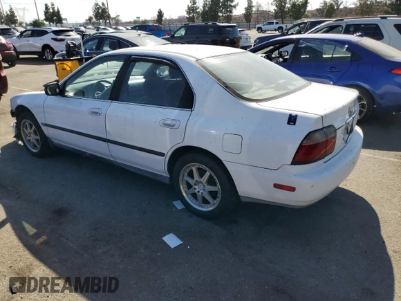 1997 Honda Accord LX with VIN 1HGCD5631VA187865, listed as a Copart auction lot 72278014 with 201,204 mi miles and Salvage Title. Bid and sale history available at carsss.com. Image 2.