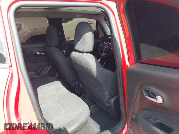 2020 Jeep Renegade Altitude with VIN ZACNJAB17LPL84093, listed as a IAAI auction lot 42122399 with 32,541 mi miles and . Bid and sale history available at DreamBid. Image 8.