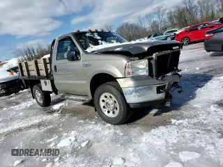 2005 Ford F-250 XL with VIN 1FTNF21555EA30163, listed as a Copart auction lot 45537455 with 126,721 mi miles and Salvage Title. Bid and sale history available at DreamBid. Image 11.