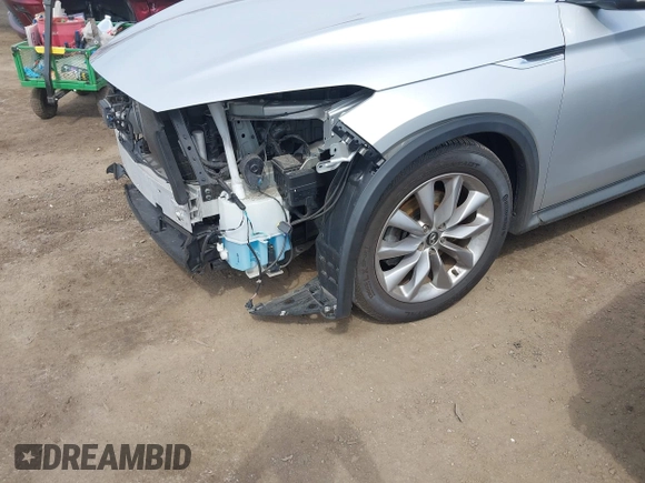 2019 Infiniti QX50 Luxe with VIN 3PCAJ5M37KF148220, listed as a IAAI auction lot 41881786 with 34,606 mi miles and . Bid and sale history available at DreamBid. Image 18.