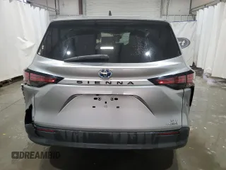2021 Toyota Sienna XLE z VIN 5TDYRKEC5MS054064, wystawiony jako Copart lot #47661915 z przebiegiem 42 050 mil mil oraz Czysty tytuł • Clean title. Historia ofert i sprzedaży dostępna na DreamBid. Obrazek 6.