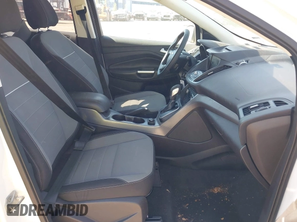 2014 Ford Escape SE with VIN 1FMCU0G94EUA35464, listed as a IAAI auction lot 42046944 with 88,504 mi miles. Bid and sale history available at carsss.com. Image 5.