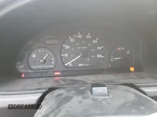 1997 Geo Metro LSi z VIN 2C1MR2299V6755576, wystawiony jako Copart lot #44416715 z przebiegiem 207 281 mil mil oraz Szkody całkowita. Historia ofert i sprzedaży dostępna na DreamBid. Obrazek 9.
