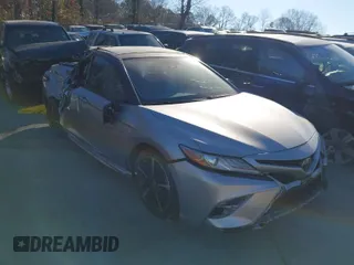 2019 Toyota Camry XSE with VIN 4T1B61HK6KU221824, listed as a IAAI auction lot 41289674 with 118,827 mi miles. Bid and sale history available at carsss.com. Image 1.