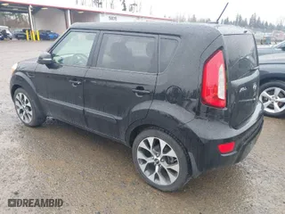 2013 Kia Soul + with VIN KNDJT2A66D7499510, listed as a IAAI auction lot 41602107 with 111,340 mi miles. Bid and sale history available at carsss.com. Image 3.