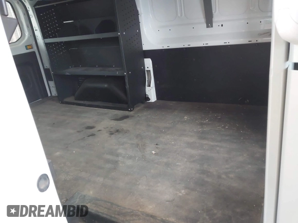 2015 Ford Transit Cargo с VIN 1FTNE1YM3FKB29769, выставлен на аукционе IAAI как лот 42488595 с пробегом 200 303 миль миль и . История ставок и продаж доступна на DreamBid. Изображение 8.