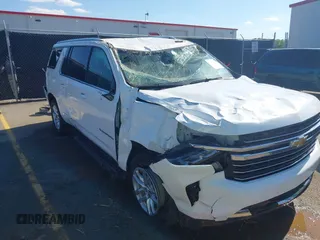 2021 Chevrolet Suburban LT z VIN 1GNSCCKD0MR174984, wystawiony jako IAAI lot #41997228 z przebiegiem 110 379 mil mil oraz . Historia ofert i sprzedaży dostępna na DreamBid. Obrazek 6.