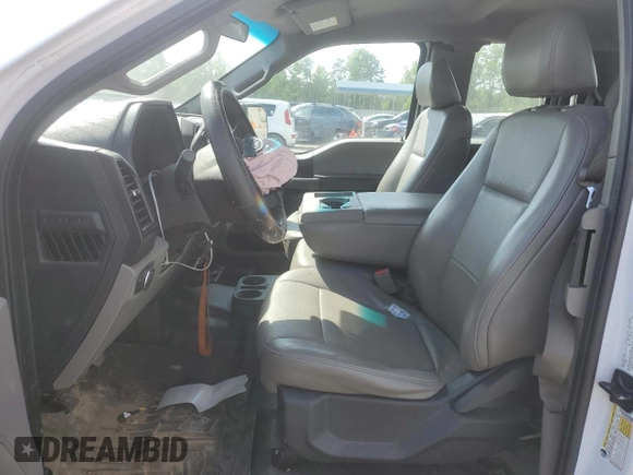 2017 Ford F-150 XL с VIN 1FTFX1EF7HKD37886, выставлен на аукционе Copart как лот 56321145 с пробегом 212 960 миль миль и Списание • Salvage title. История ставок и продаж доступна на DreamBid. Изображение 7.