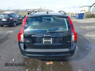 2008 Volvo V50 2.4L with VIN YV1MW382782377300, listed as a IAAI auction lot 41347028 with 157,982 mi miles. Bid and sale history available at carsss.com. Image 16.