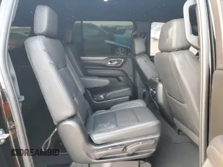 2023 Chevrolet Suburban LT with VIN 1GNSCCKD1PR555635, listed as a Copart auction lot 43834915 with 32,982 mi miles and Salvage Title. Bid and sale history available at DreamBid. Image 11.