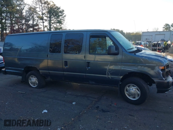 2012 Ford Econoline Cargo Super Duty Commercial z VIN 1FTSS3EL0CDB16769, wystawiony jako IAAI lot #41311520 z przebiegiem 195 436 mil mil oraz . Historia ofert i sprzedaży dostępna na DreamBid. Obrazek 13.