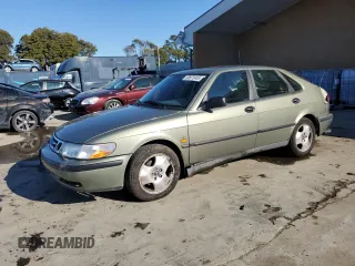 1999 Saab 9-3 SE with VIN YS3DF55NXX2001956, listed as a Copart auction lot 43873455 with 127,950 mi miles and Salvage Title. Bid and sale history available at carsss.com. Image 1.