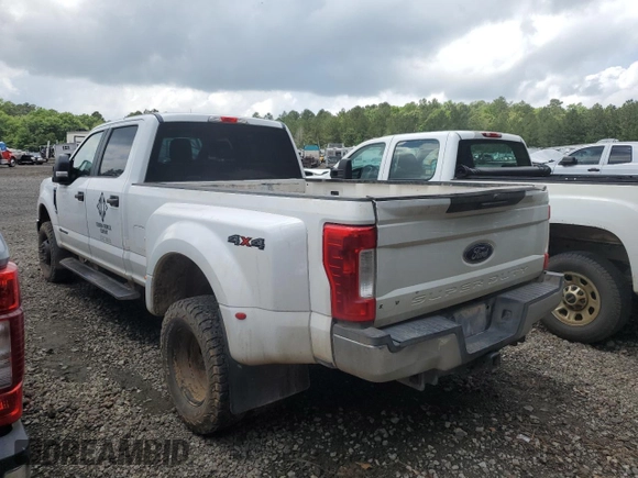 2017 Ford F-350 Lariat с VIN 1FT8W3DT7HEE94962, выставлен на аукционе Copart как лот 54735465 с пробегом 293 552 миль миль и Чистый • Clean title. История ставок и продаж доступна на DreamBid. Изображение 2.