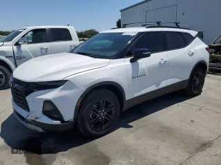 2022 Chevrolet Blazer LT z VIN 3GNKBHR46NS212030, wystawiony jako Copart lot #63147475 z przebiegiem 47 085 mil mil oraz Szkoda całkowita • Salvage title. Historia ofert i sprzedaży dostępna na DreamBid. Obrazek 1.