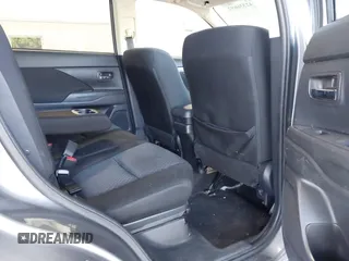 2014 Mitsubishi Outlander SE z VIN JA4AD3A32EZ011176, wystawiony jako IAAI lot #42336692 z przebiegiem 145 492 mil mil oraz . Historia ofert i sprzedaży dostępna na DreamBid. Obrazek 8.