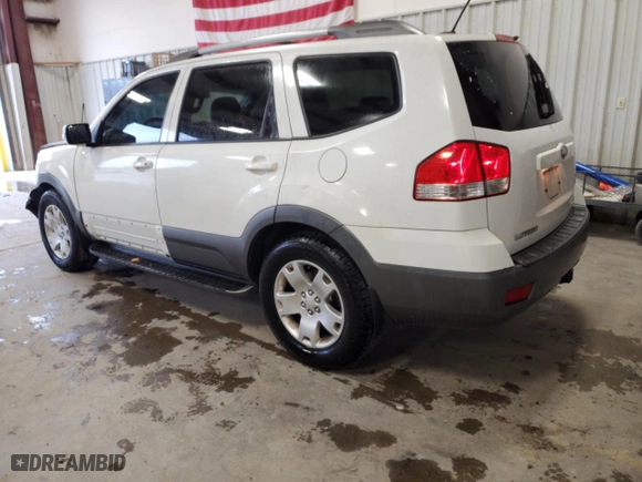 2009 Kia Borrego LX with VIN KNDJH741495017263, listed as a Copart auction lot 86378254 with 175,487 mi miles and Salvage Title. Bid and sale history available at carsss.com. Image 2.