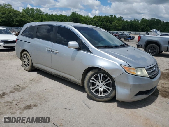 2012 Honda Odyssey EX z VIN 5FNRL5H48CB021249, wystawiony jako Copart lot #55952215 z przebiegiem 146 302 mil mil oraz Szkoda całkowita • Salvage title. Historia ofert i sprzedaży dostępna na DreamBid. Obrazek 4.