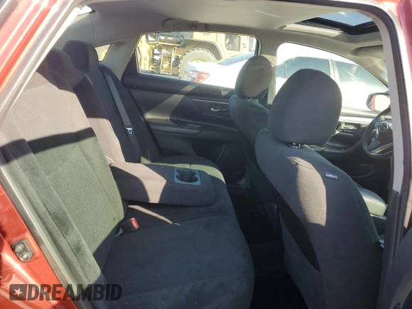 2015 Nissan Altima S with VIN 1N4AL3AP7FC492273, listed as a Copart auction lot 52387645 with 170,356 mi miles and Salvage Title. Bid and sale history available at DreamBid. Image 10.