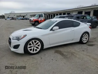 2013 Hyundai Genesis Coupe R-Spec z VIN KMHHT6KD9DU109502, wystawiony jako Copart lot #52364895 z przebiegiem 98 387 mil mil oraz Szkoda całkowita • Salvage title. Historia ofert i sprzedaży dostępna na DreamBid. Obrazek 1.